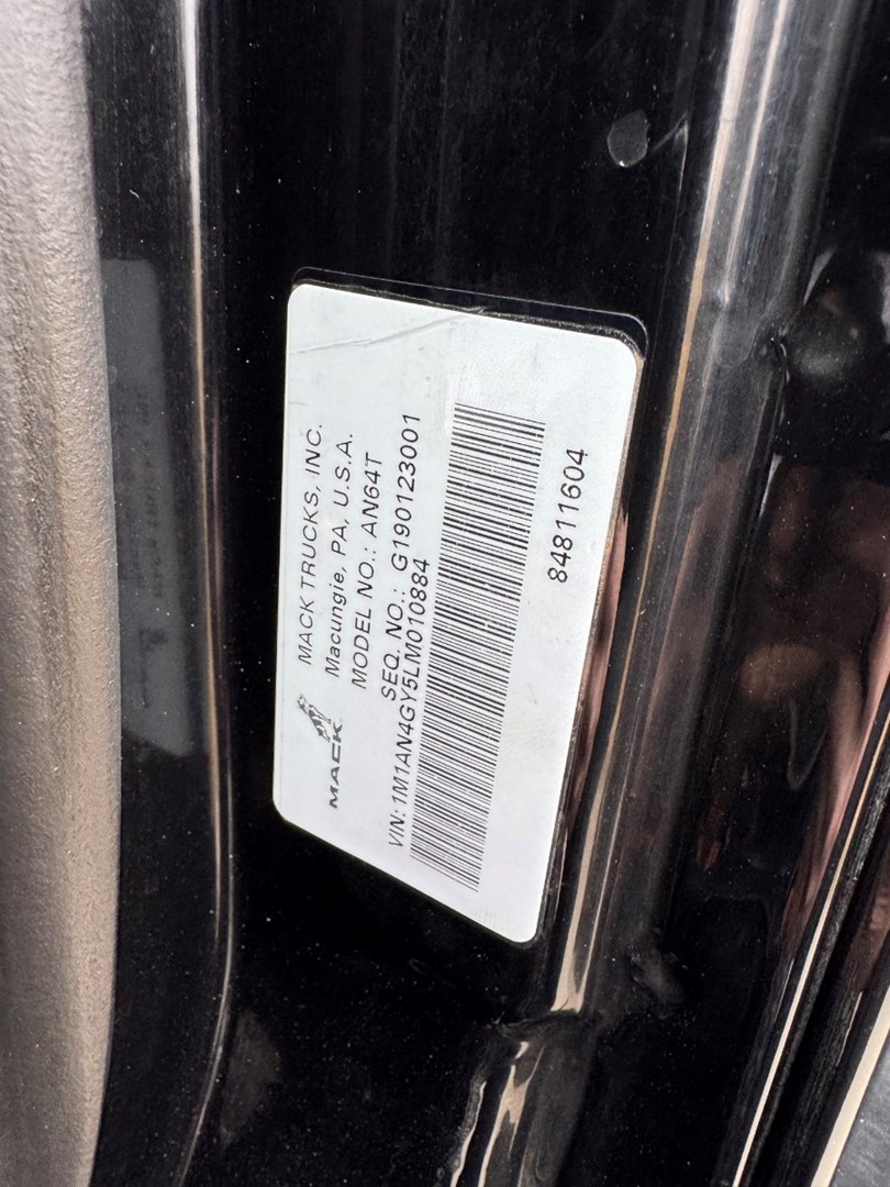 2020 MACK AN64T - USED TRUCKS SLEEPER - image 22